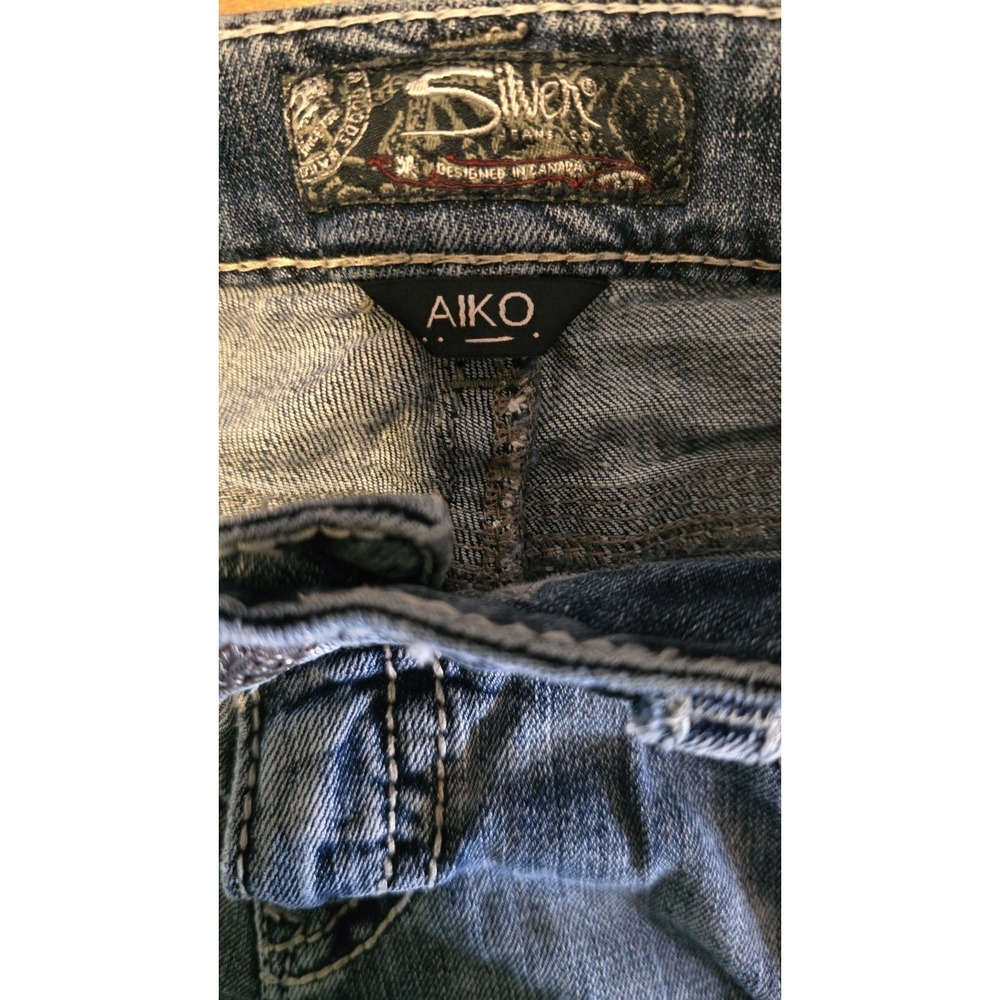 Silver Women's Jeans Aiko Mid Capri Sz W29 Distressed Thick Stitch Stretch - Picture 11 of 14